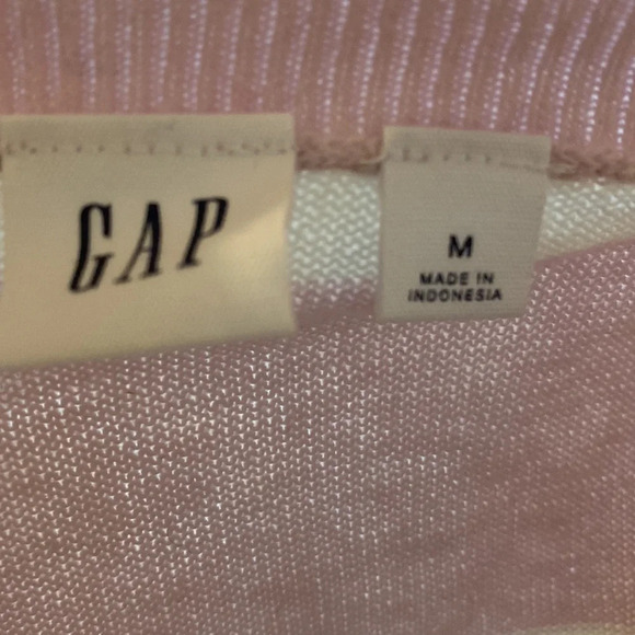 GAP LS Cardigan Sweater, Like New - Picture 6 of 7